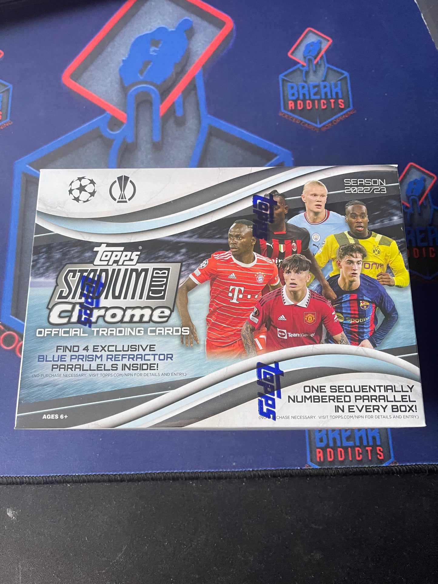 2022-23 Stadium club chrome giant box